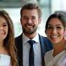Experts RH souriants en réunion, Paris